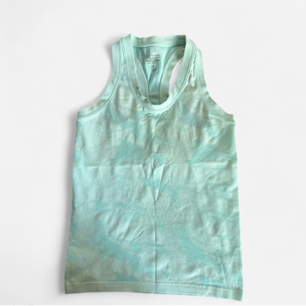 Athleta Momentum Mint Green Tank Top Size Small